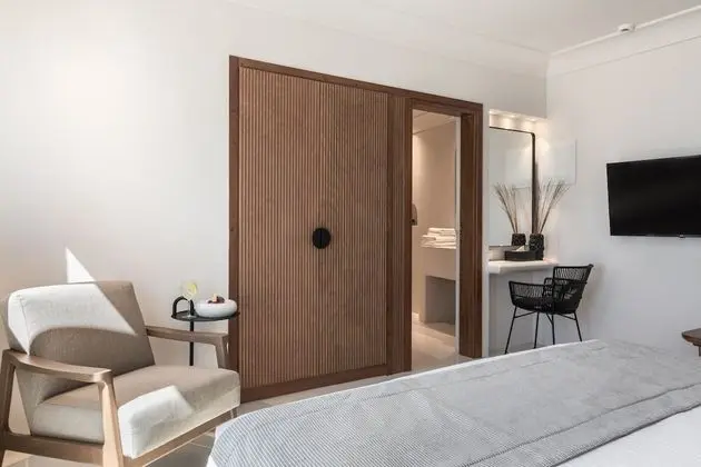 Superior Suite with Caldera View