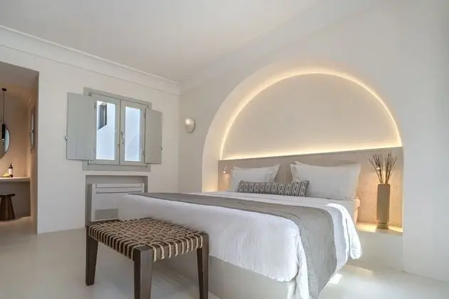Superior Suite with Outdoor Hot Tub