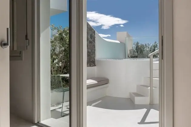 Superior Suite with Outdoor Hot Tub