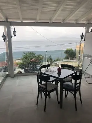Deluxe Apart Daire, Deniz Manzaralı