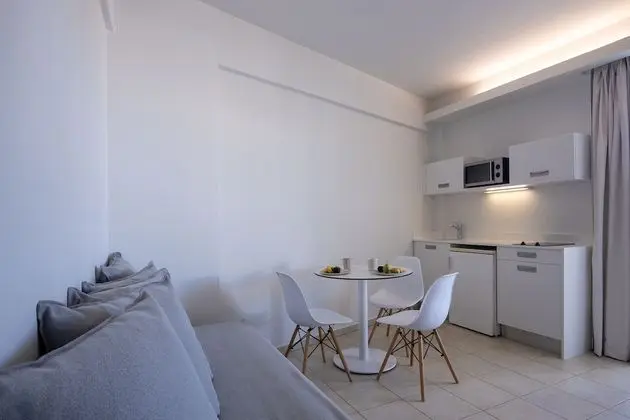 Apartment Side Sea View