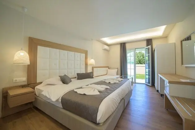 Premium Garden View Room