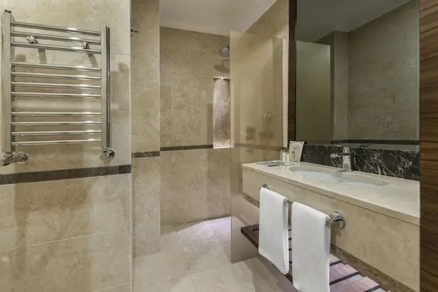 Deluxe Superior Room (with balcony )