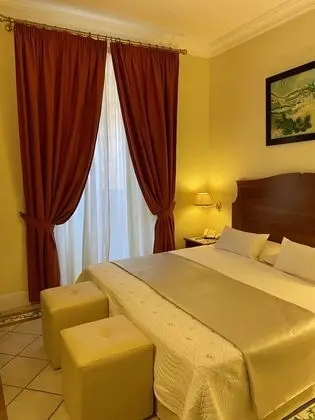 Tek Büyük veya İki Ayrı Yataklı Oda