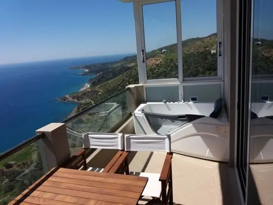 Panoramic Apart Daire, Sıcak Su Havuzu, Deniz Manzaralı