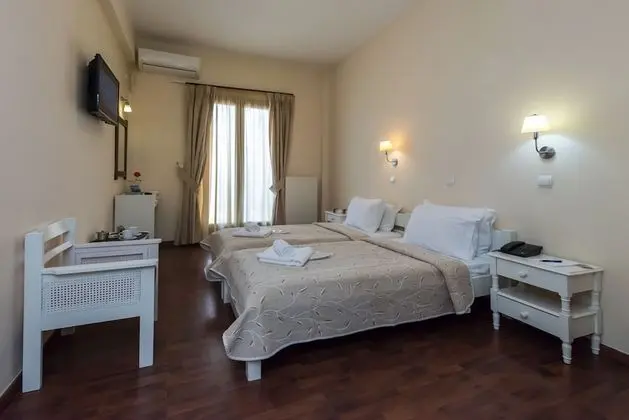 Basic Tek Büyük veya İki Ayrı Yataklı Oda, Deniz Manzaralı