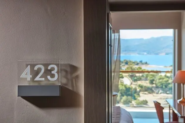 Tek Büyük Yataklı Oda, Deniz Manzaralı