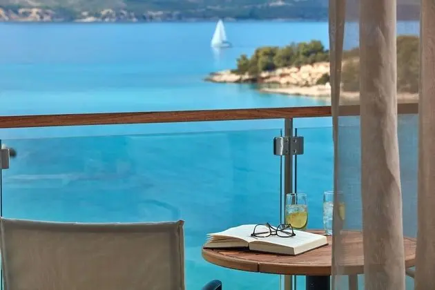 Tek Büyük Yataklı Oda, Deniz Manzaralı