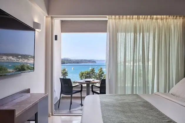 Superior Tek Büyük Yataklı Oda, Deniz Manzaralı