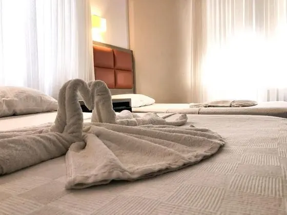 Ranzalı Aile Odası, Bahçe Manzaralı, Balkonlu