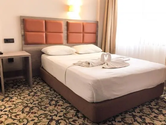 Standart Oda, Bahçe Manzaralı, Balkonlu veya Fransız Balkonlu