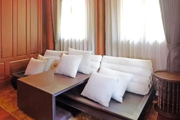 Baan Thai Suite