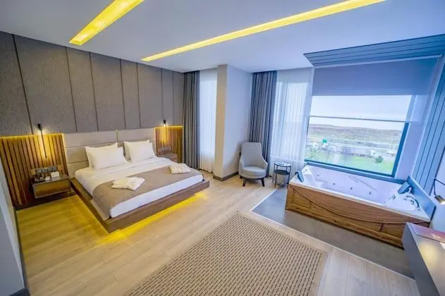 Jakuzili Deluxe Oda, Deniz Manzaralı, Jakuzili