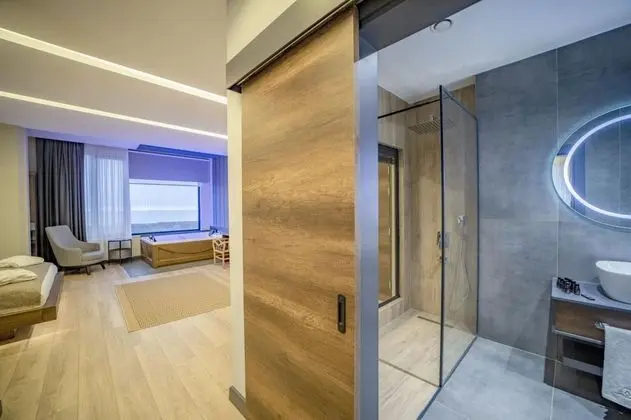 Jakuzili Deluxe Oda, Deniz Manzaralı, Jakuzili