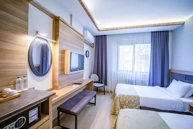 Standart Twin Room,Şehir Manzaralı