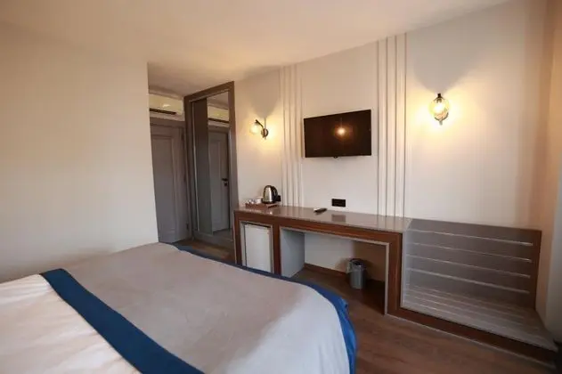 Çift Kişilik, Şehir Manzaralı