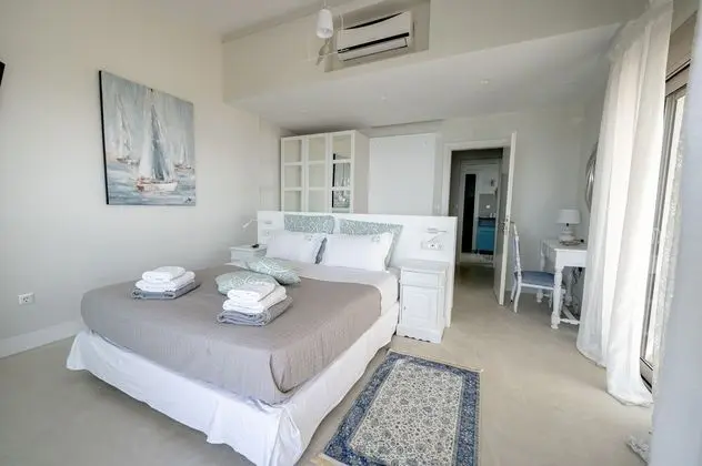 Elite Villa, 3 Yatak Odası, Deniz Manzaralı, Denize Sıfır