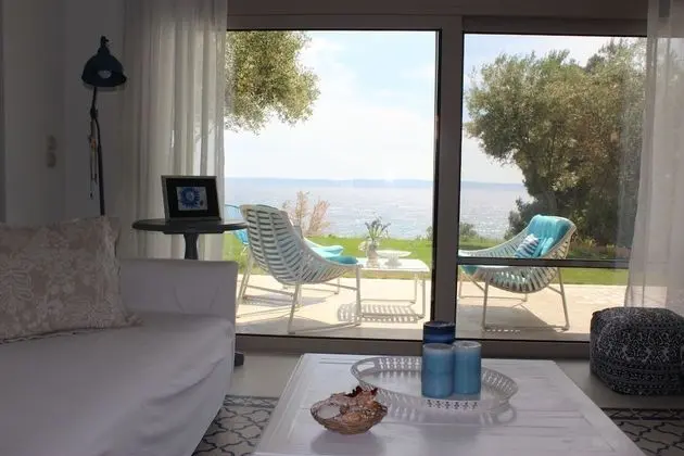 Elite Villa, 3 Yatak Odası, Deniz Manzaralı, Denize Sıfır