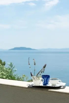 Elite Villa, 3 Yatak Odası, Deniz Manzaralı, Denize Sıfır