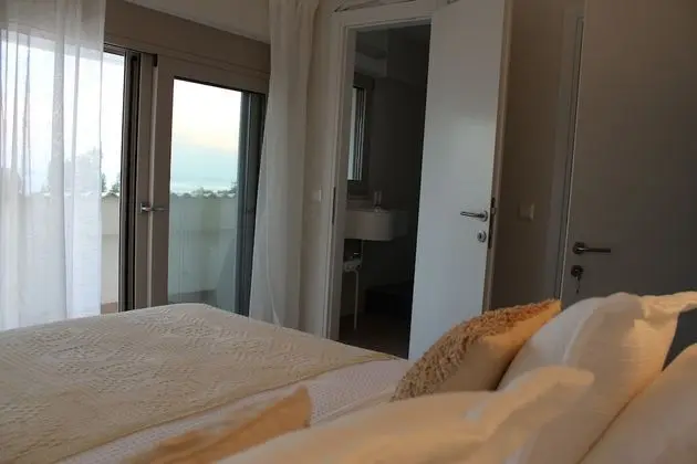 Elite Villa, 4 Yatak Odası, Deniz Manzaralı, Denize Sıfır