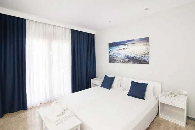 Standard Tek Büyük veya İki Ayrı Yataklı Oda, Engellilere Uygun, Deniz Manzaralı