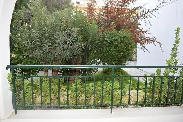 İki Ayrı Yataklı Oda, Bahçe Manzaralı