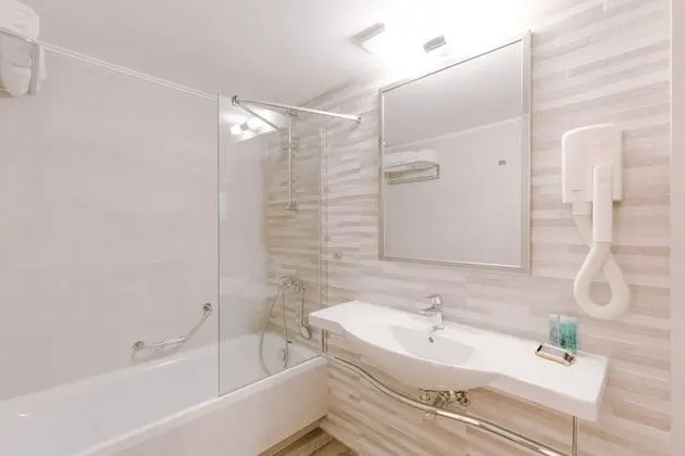 Deluxe Family Apartment