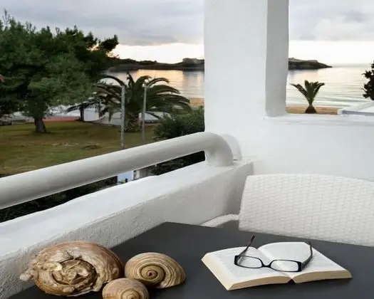 Stüdyo, Kısmi Deniz Manzaralı
