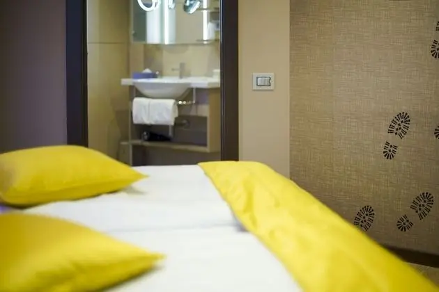 Economy Tek Büyük veya İki Ayrı Yataklı Oda