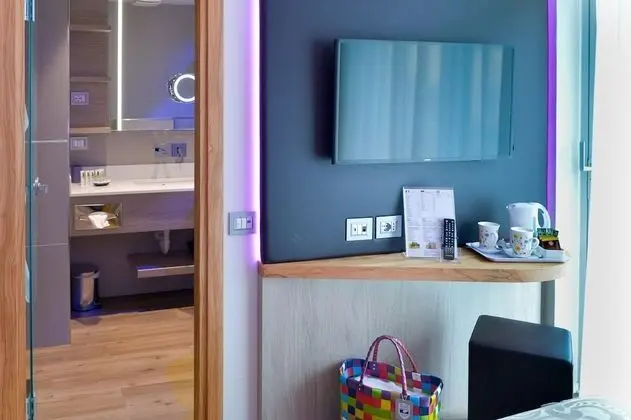 Superior Tek Büyük Yataklı Oda