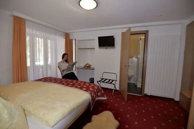 Economy Tek Büyük Yataklı Oda, Dağ Manzaralı
