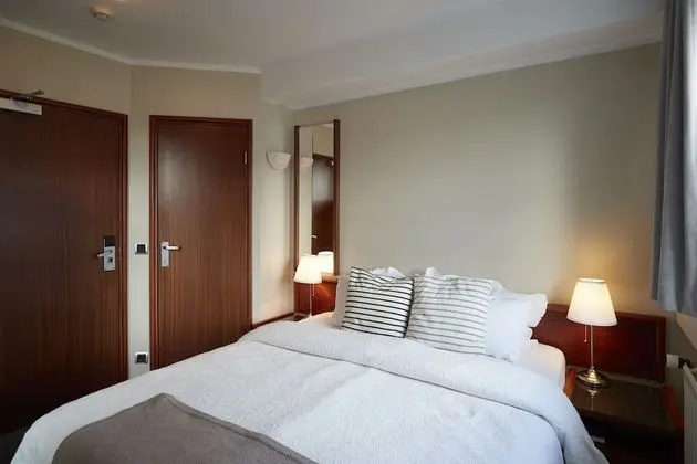 Tek Büyük veya İki Ayrı Yataklı Oda