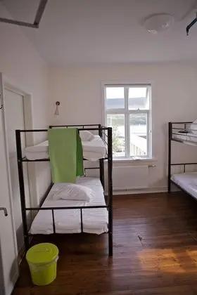 Ortak Ranzalı Oda, Karma Ranzalı Oda, Ortak Banyo (4-Beds)