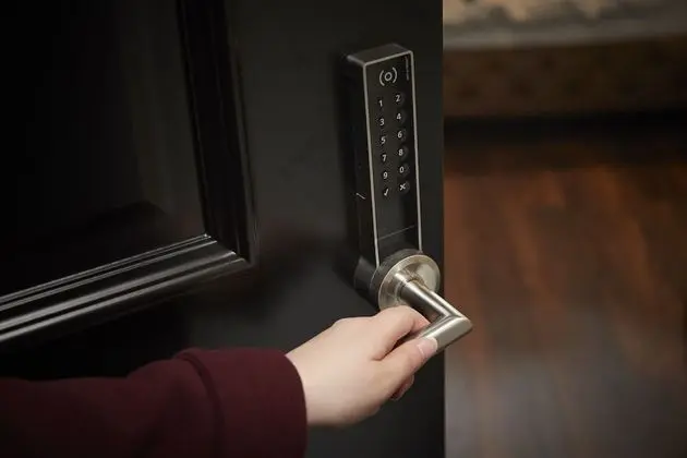 Basic Tek Büyük Yataklı Oda, Özel Banyo (Shoe box)