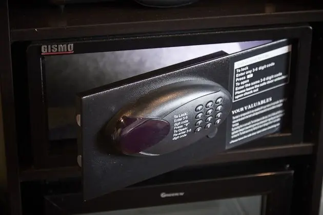 Basic Tek Büyük Yataklı Oda, Özel Banyo (Shoe box)