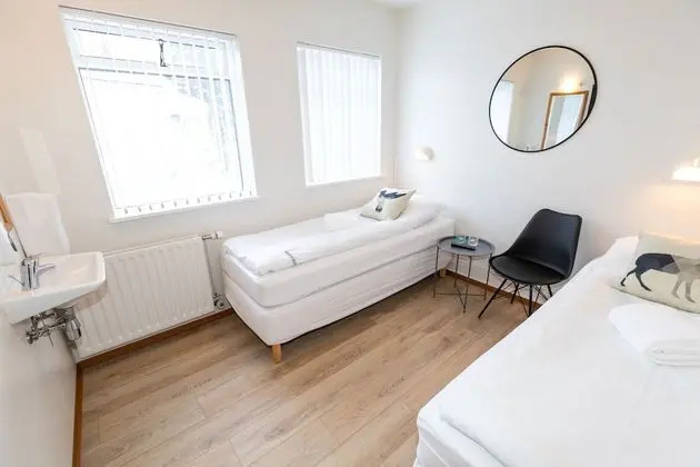 Small Twin Room, Shared Bathroom