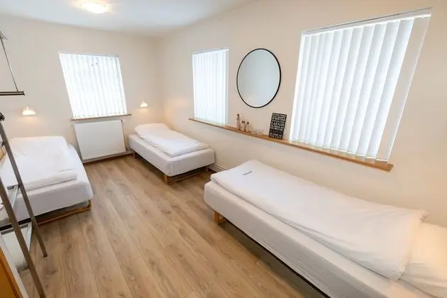 Üç Kişilik Oda, Ortak Banyo