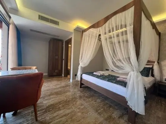 Aile Suiti, Deniz Manzaralı, 2. Kat