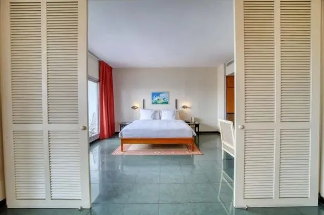 Senior Süit (Suite)