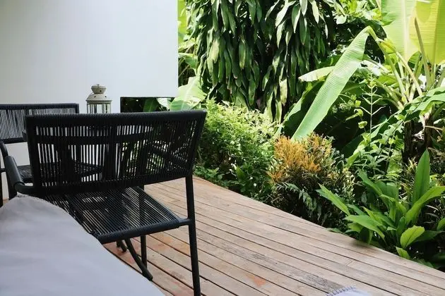 Standard Oda, 1 En Büyük (King) Boy Yatak, Kısmi Deniz Manzarası, Havuz Kenarı