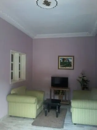 Süit, 1 Büyük (Queen) Boy Yatak, Sigara İçilmez