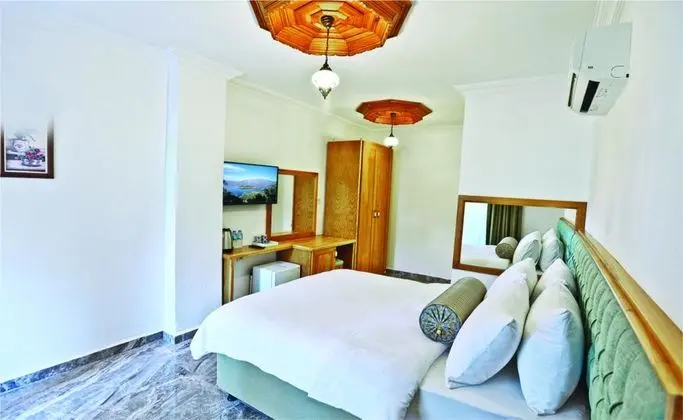 Standart Oda, Bahçe Manzaralı, Bahçe Katı