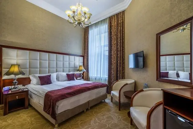 Standard Tek Büyük veya İki Ayrı Yataklı Oda