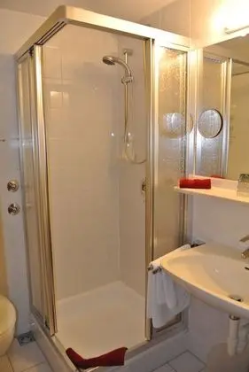 Comfort Tek Büyük veya İki Ayrı Yataklı Oda, 1 Yatak Odası