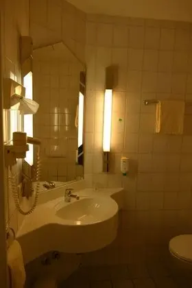 Tek Kişilik Oda