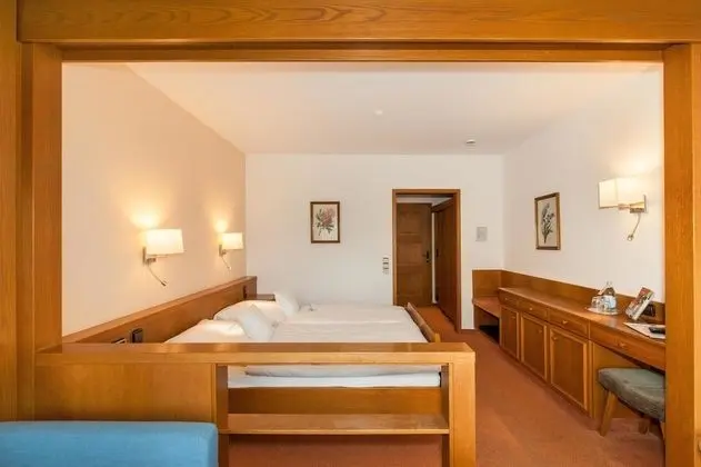 Comfort Plus Zimmer B mit Balkon