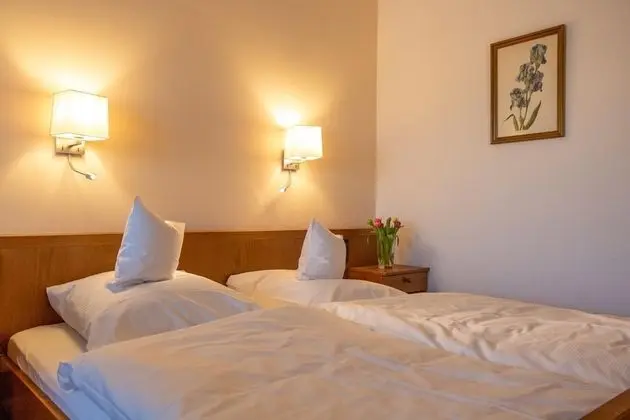 Comfort Plus Zimmer B mit Balkon