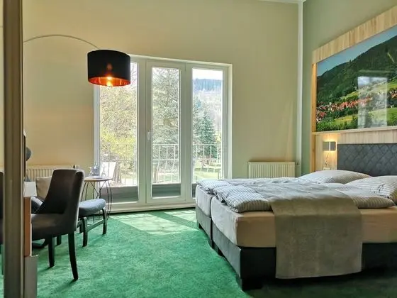 Tek Büyük Yataklı Oda