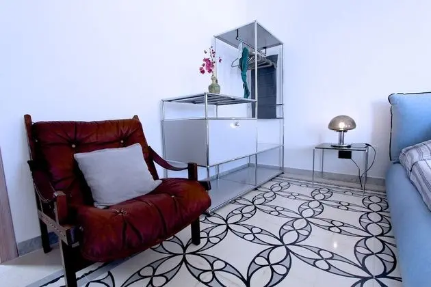 Comfort Tek Büyük Yataklı Oda (La Minimaliste)