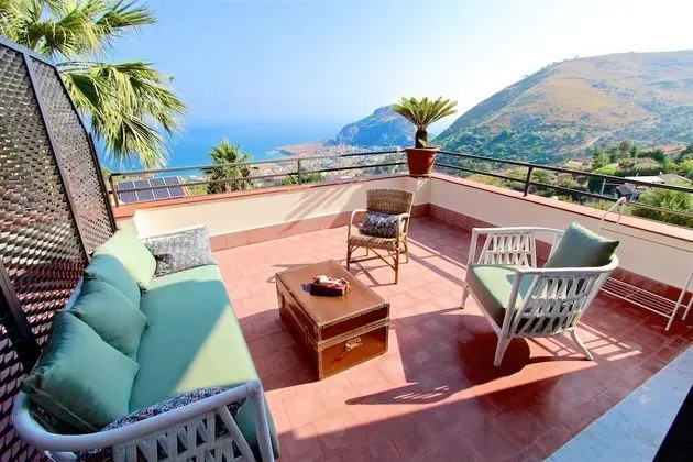 Panoramic Tek Büyük Yataklı Oda (La Boheme)